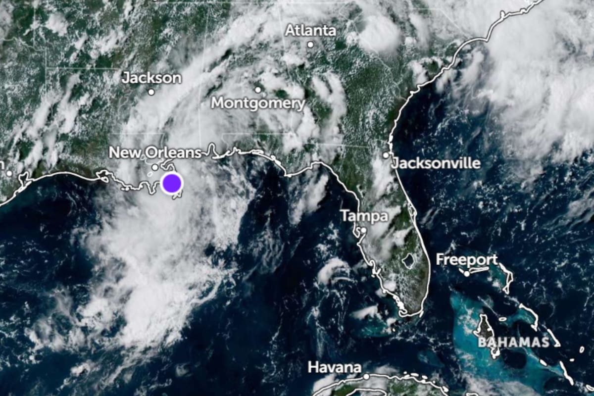 Temporada de huracanes: qué se sabe del disturbio que podría convertirse en tormenta muy cerca de Florida