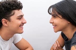 El experimento de 36 preguntas “para enamorarte de cualquiera” creado hace 30 años