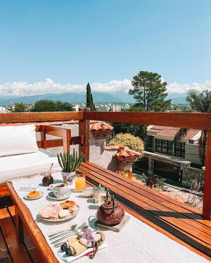 ¿Qué tal un desayuno mirando los cerros?