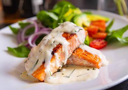 ¿Qué tal un rico salmón para levantar el martes en Elebar?