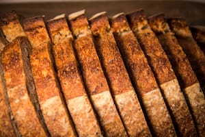 Qué tipo de pan es el más saludable y qué deberías tener en cuenta cuando lo compres