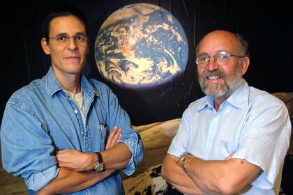 Queloz y Mayor descubrieron un planeta fuera del sistema solar