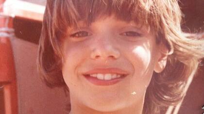 ¿Quién es este niño? La clave está en su mirada...