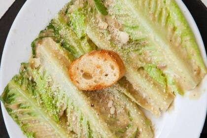 Quién inventó el plato es motivo de debate, pero no el lugar en donde se sirvió primero: Tijuana