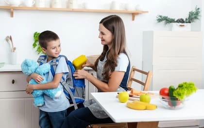 Quien piense que volver a la rutina es sencillo no tuvo nunca que tener la lonchera preparada con una comida saludable para el almuerzo escolar, 5 días por semana mes tras mes
