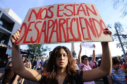 Quiénes eran los estudiantes mexicanos asesinados y disueltos en ácido por error