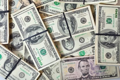 Quiénes no pueden comprar dólar ahorro