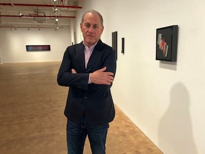 "Quiero ser el facilitador del estudio y la pared, para que grandes cantidades de gente vean arte latinoamericano", dice Aisiks