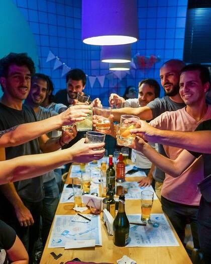 "Quisimos recuperar un espíritu familiar en Saavedra”, sostiene Maxi Bartfeld, de Cantina del Río