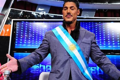 "Quizás en 20 años", pronosticó Fort su candidatura presidencial