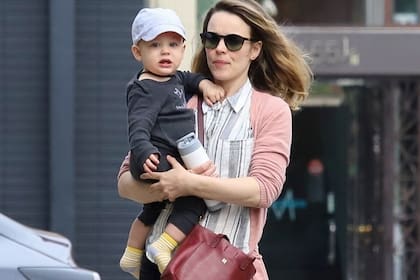 Rachel McAdams con su primer hijo
