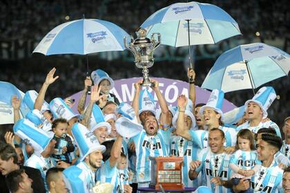 Racing celebra su campeonato