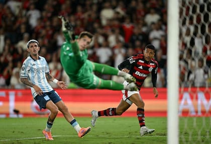 Racing no pudo con Flamengo en la ida de las semifinales y se jugará todo en el Cilindro