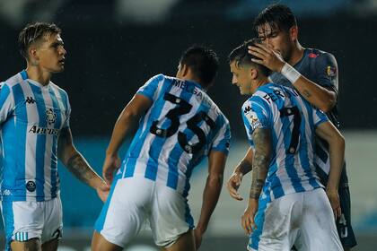 Racing recibe a Arsenal y debe recuperarse luego de dos derrotas.