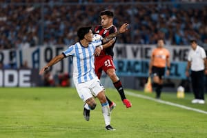 Colidio aprovechó el fallo de Marcos Rojo y River le gana a Racing en el Cilindro