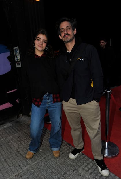 Rada Aristaran junto a su hija Bianca disfrutaron de una velada a puro rock nacional