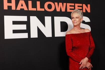 Radiante, Jamie Lee Curtis participó en el estreno de la entrega final de Halloween