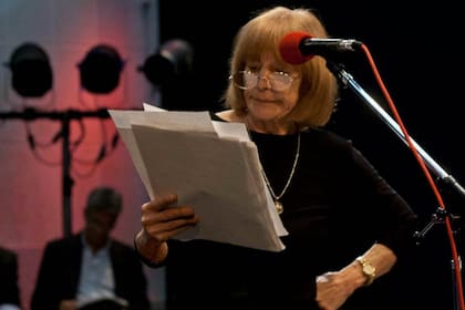 Beatriz Taibo, muy requerida por el público para Las dos carátulas, en Radio Nacional