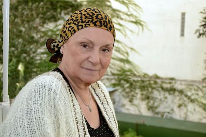 Nora Massi, ex figura de telenovelas como Malevo, Estación terminal y La sombra, dejó la TV por su pasión: dirigir Las dos carátulas en Radio Nacional