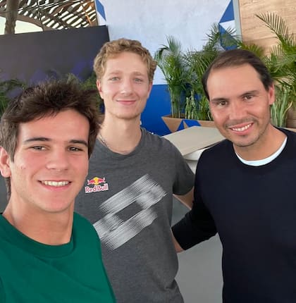 Rafa Jódar y Martín Landaluce, dos de los nuevos talentos del tenis de España, junto con Rafael Nadal
