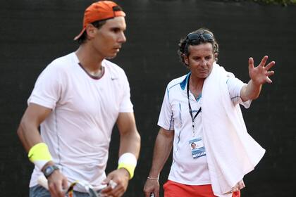 Rafa Nadal probó las canchas del BA Lawn Tennis Club