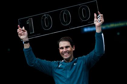 Rafael Nadal y el homenaje luego de alcanzar el millar de victorias, con triunfo sobre Feliciano López