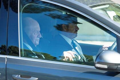 El rey Juan Carlos asistió a la boda de Perelló y Nadal
