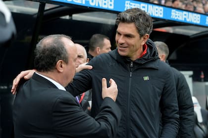 Muchos años, historias y aprendizajes con Rafael Benítez... Pellegrino fue dirigido por el español en Valencia y en Liverpool, integró el cuerpo técnico de 'Rafa' en Liverpool e Inter, y se enfrentaron como técnicos en Newcastle-Southampton, en la Premier