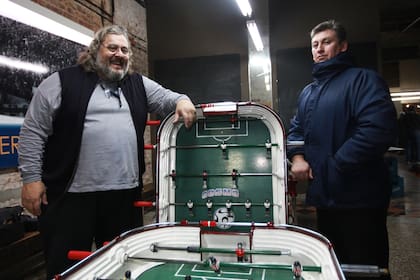 Rafael Colaso, Presidente de la Asociación Argentina de Fútbol de Mesa, y Marcos Lombardo, Deca-campeón argentino