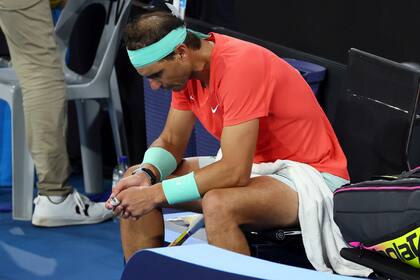 Rafael Nadal regresó al circuito en Brisbane, pero se volvió a lesionar y no disputará Australia