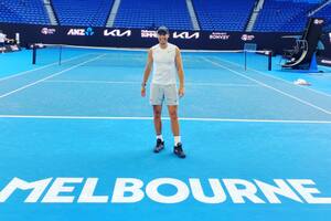Nadal llegó a Melbourne y se entusiasma con el primer torneo grande del año