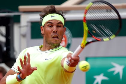 Rafael Nadal y Kei Nishikori se enfrentan en Roland Garros