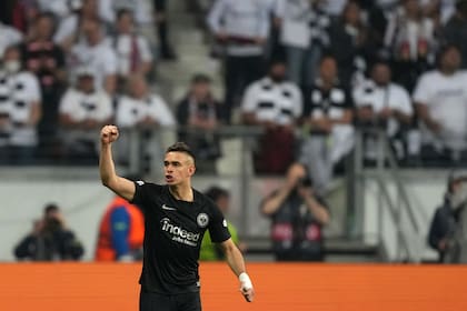 Rafael Santos Borré fue determinante en su primera temporada en Eintracht Frankfurt