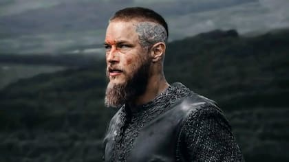 Ragnar Lothbrok sería un compendio de varias figuras de la historia nórdica (Foto captura Vikingos)