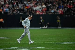 Raiders despiden a Pete Carroll tras temporada de 3-14 y buscarán nuevo entrenador por tercer año