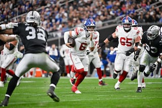 Raiders están en posición para la primera selección del draft tras derrota 34-10 ante Giants