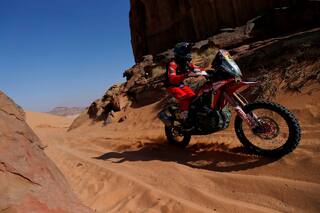 Dakar. El día en que, ante el Mar Rojo, un hermano ganó y el otro se accidentó