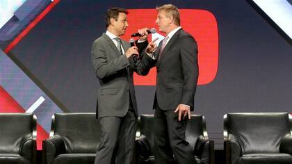 Ralph Macchio en la presentación de Cobra Kai, de You Tube