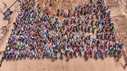 RAM acompañó el desarrollo logístico de una competencia que combinó Supercross, Súper ATV, Mini EDV y exhibiciones de freestyle ante un público masivo.