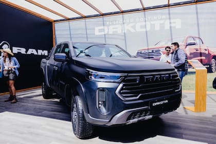 RAM DAKOTA, coronada la pick-up del 2025 por los premios PIA y desarrollada en el hub de pick-ups que Stellantis consolidó en Córdoba.