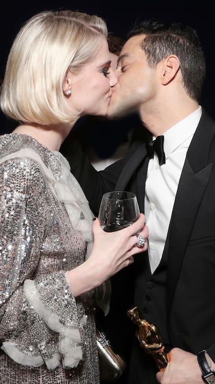 Rami Malek y Lucy Boynton en los comienzos de su romance