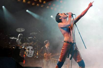 Rami Malek, convertido en Freddie Mercury para la película Bohemian Rhapsody