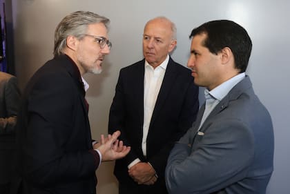 Ramiro Alem (InverTUR), Danilo Antoniazzi (Acción Sustentable) y Ramón García Llorente (JLL)