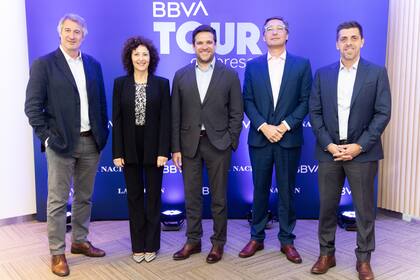 Ramiro Bare, Estrategia y Pricing empresas; Marisol D'Amore, Directora Regional Centro; Hernán Jordan, Director Banca Empresas e Instituciones BBVA en Argentina; Oscar Gemignani, Director Regional Sur; Diego Stupenengo, Director Regional Norte.