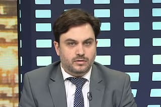 Marra hizo una pregunta sobre el examen de “idoneidad” que tomará el Gobierno y Bregman le marcó un error ortográfico