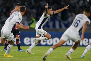 Talleres le hizo un gol a San Pablo cuando su rival estaba con diez jugadores para no agotar sus ventanas de cambio