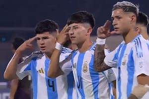 ¡Golazo! Argentina le gana a México desde el arranque con una definición de crack