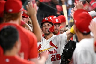 Ramón Urías pega jonrón y Cardenales limitan a Mets a 3 hits en blanqueada por tres a cero