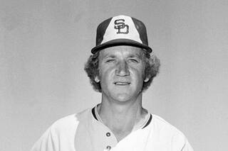 Randy Jones, primer ganador del Cy Young de los Padres de San Diego, muere a los 75 años