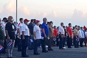 Con Raúl Castro a la cabeza, el régimen de Cuba organizó su propia marcha tras las protestas contra el gobierno